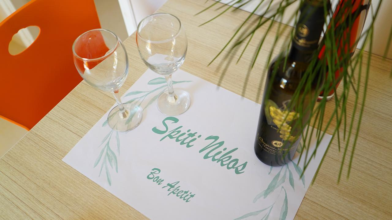 Spiti Nikos Lejlighedshotel Danilia Eksteriør billede